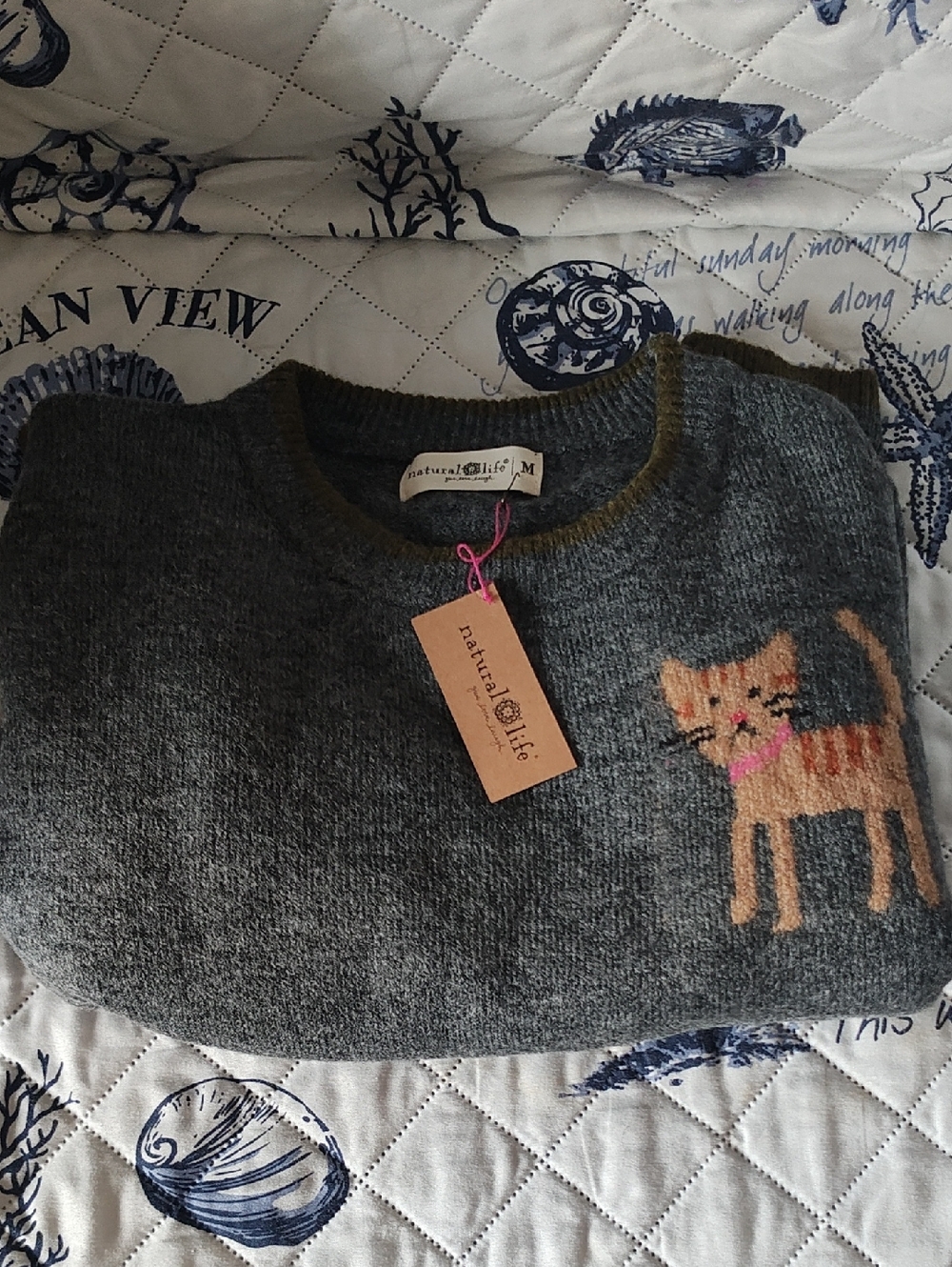 NATURAL LIFE: CHARCOAL CAT ICON SWEATER - Picture 4 of 7